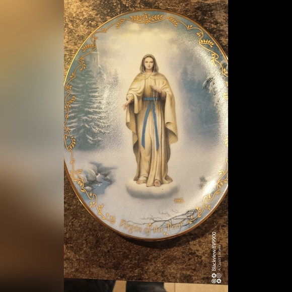 Bradford Collector Plates - Visions Of Our Lady Collection. - Picture 4 of 8